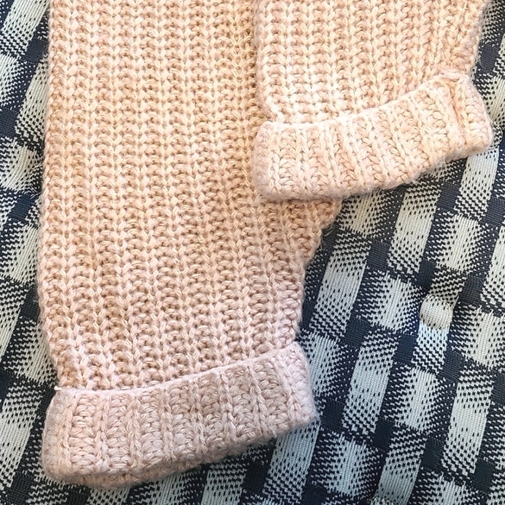 Papillion Cozycore Chunky Knit Sweater Balloon Sleeves Assymetrical Hem Pink - Picture 10 of 12